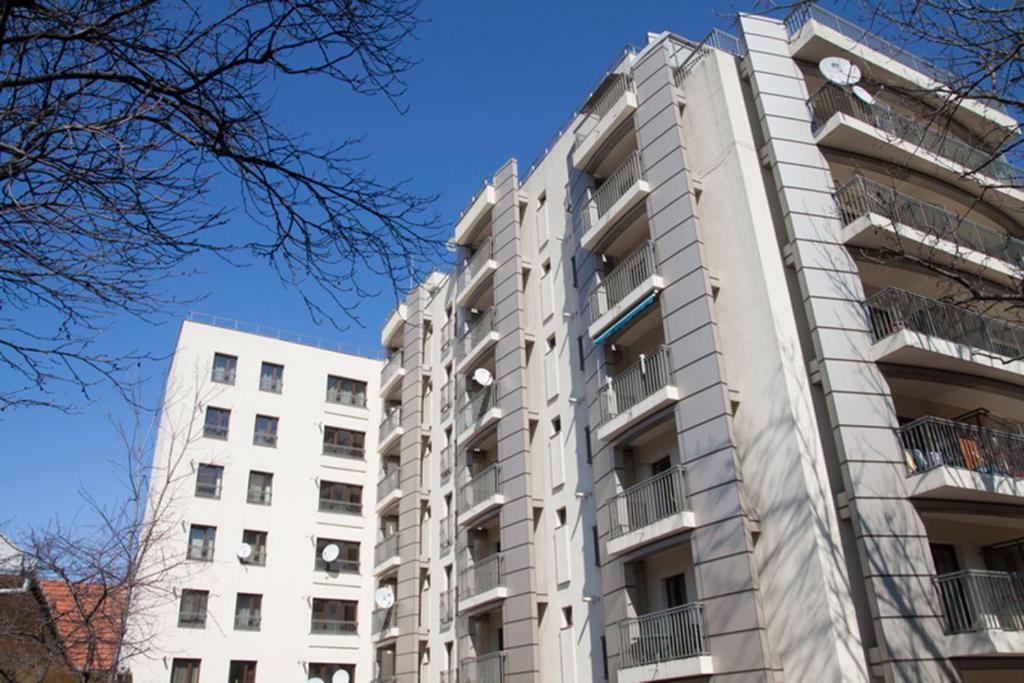Mellis 1 Lägenhet Cluj-Napoca Exteriör bild